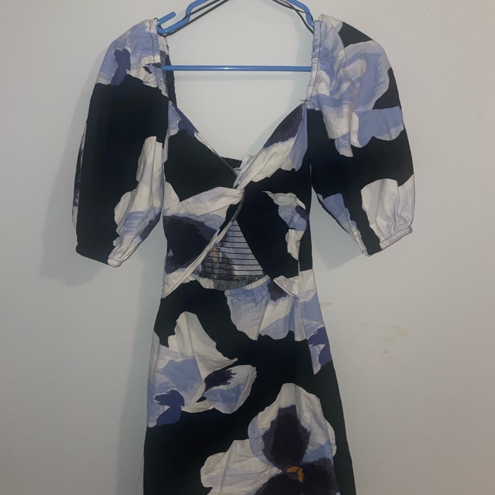 H&M Dress Sweetheart Puff Sleeve with abstract floral size XS